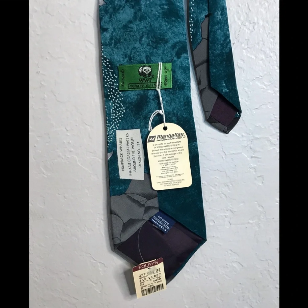 Vintage dead stock WWF humpback whale tie